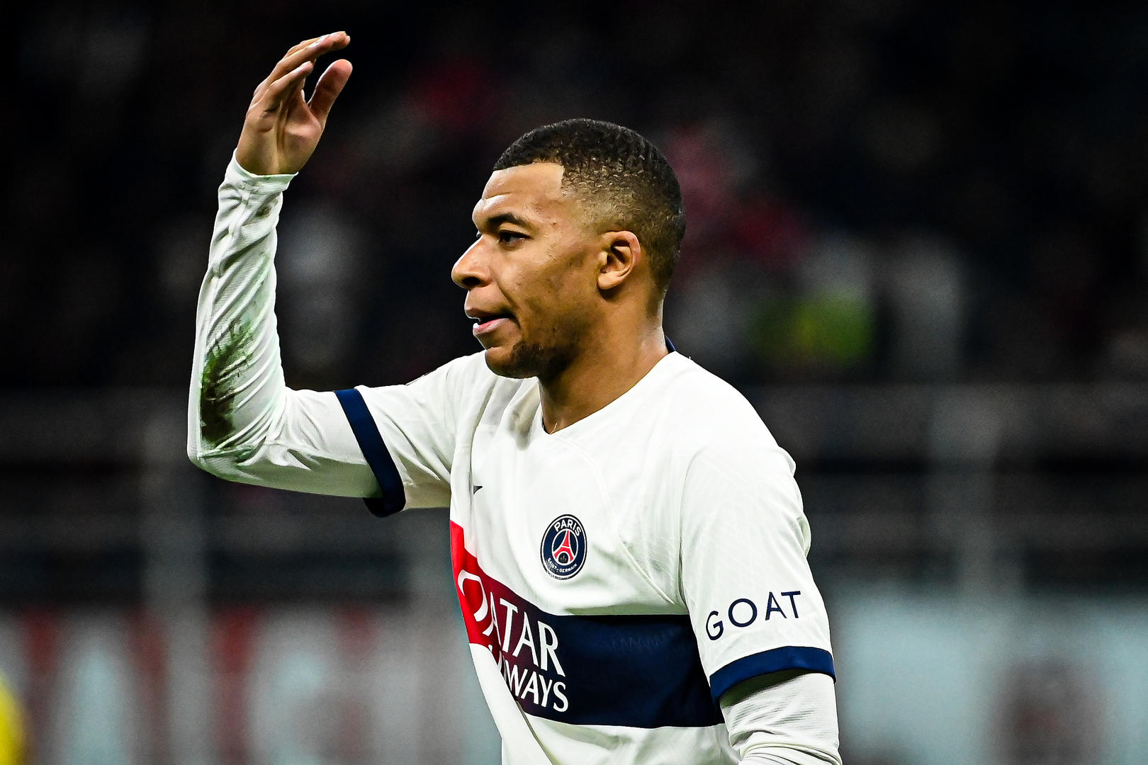 巴黎圣日耳曼绝杀皇马,姆巴佩扑点救主法甲 巴黎圣日耳曼绝杀皇马,姆巴佩扑点救主法甲